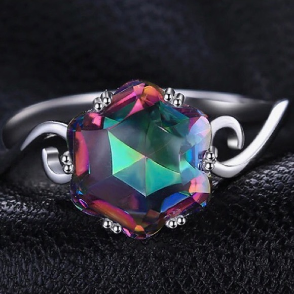925 Sterling Silver Rainbow Mystic Topaz Ring - Picture 2 of 6
